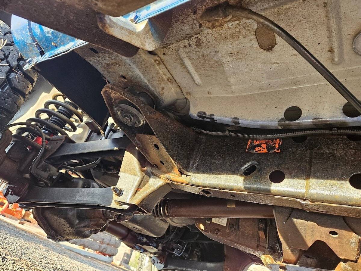 Dodge-Ram-2500-12v-cummins-diesel-5-speed-sale-pending-1994-blue-8