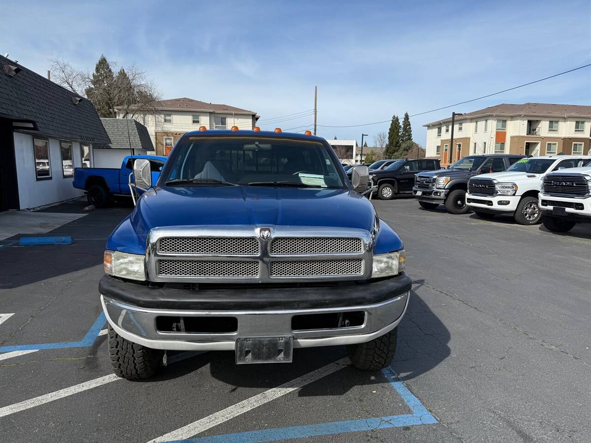 Dodge-Ram-2500-12v-cummins-diesel-5-speed-sale-pending-1994-blue