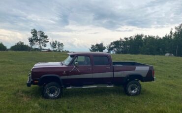 Dodge-Ram-2500-1983-Crew-Cab-Pickup-1