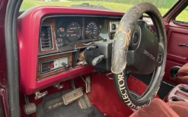 Dodge-Ram-2500-1983-Crew-Cab-Pickup-12