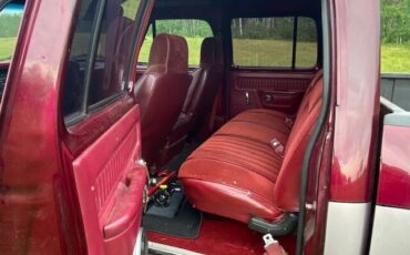 Dodge-Ram-2500-1983-Crew-Cab-Pickup-16