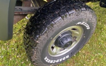 Dodge-Ram-2500-1983-Crew-Cab-Pickup-19