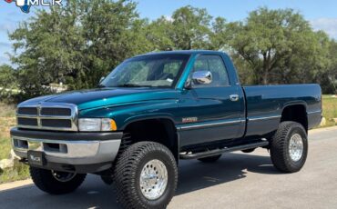 Dodge-Ram-2500-1995-Standard-Cab-Pickup-1