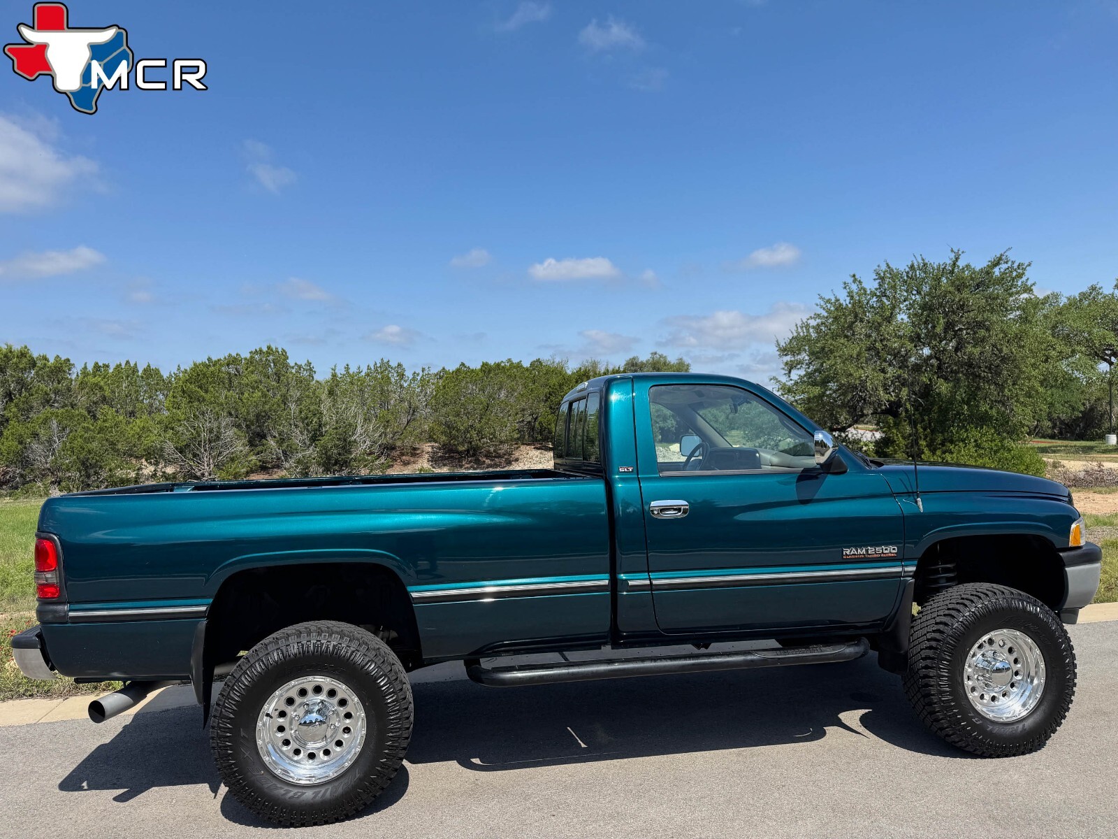 Dodge-Ram-2500-1995-Standard-Cab-Pickup-8