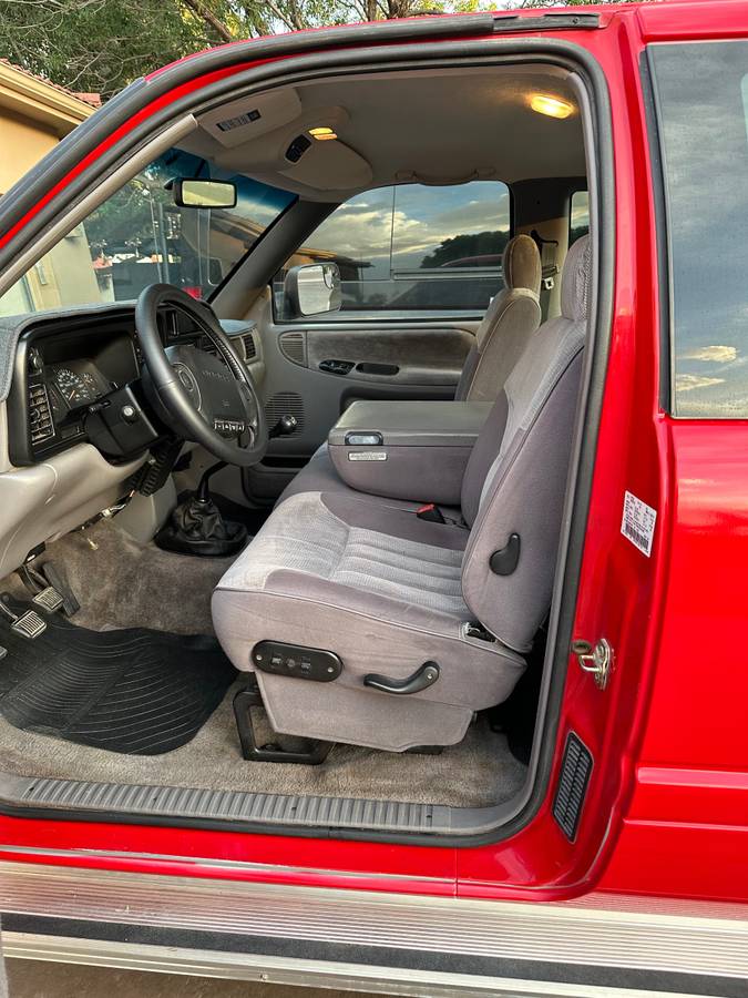 Dodge-Ram-2500-club-cab-diesel-1995-red-14