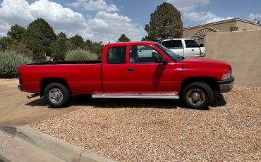Dodge-Ram-2500-club-cab-diesel-1995-red-16