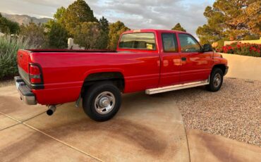 Dodge-Ram-2500-club-cab-diesel-1995-red-2