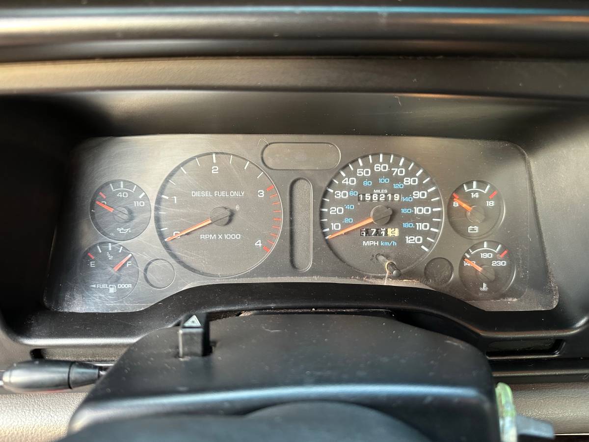 Dodge-Ram-2500-club-cab-diesel-1995-red-9