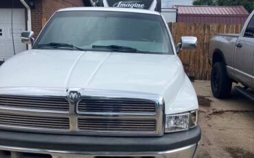 Dodge-Ram-2500-diesel-1994-white-1