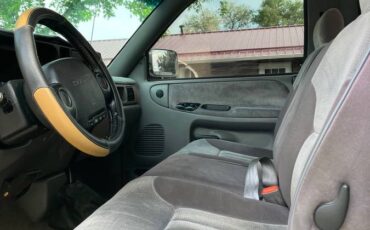 Dodge-Ram-2500-diesel-1994-white-9