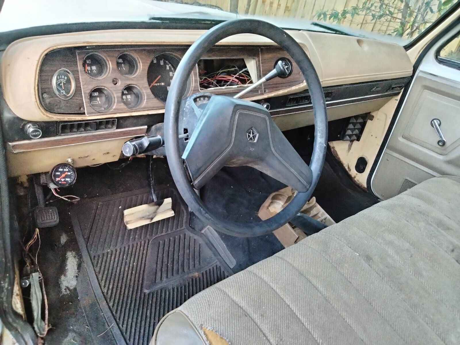 Dodge-Ram-3500-1979-12