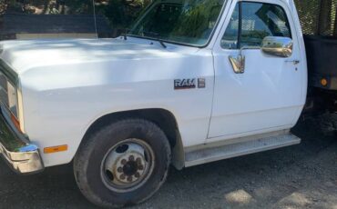 Dodge-Ram-3500-diesel-1989-white