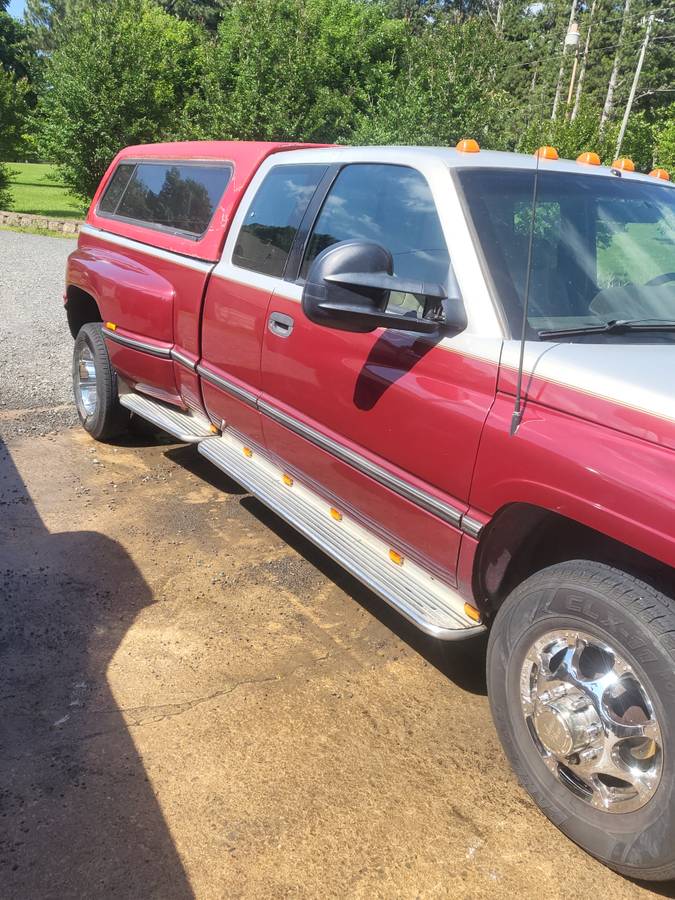 Dodge-Ram-3500-diesel-1995-custom-1