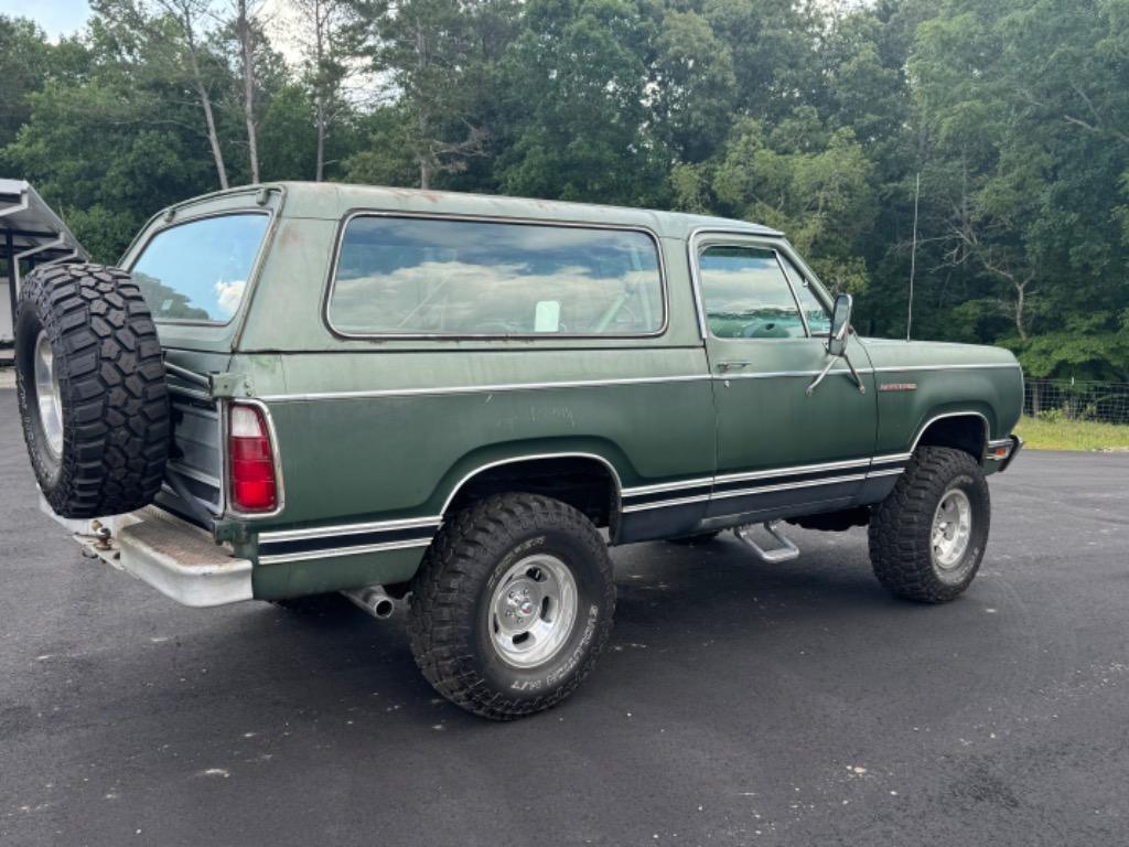 Dodge-Ram-Charger-100-rust-free-1977-2dr-6