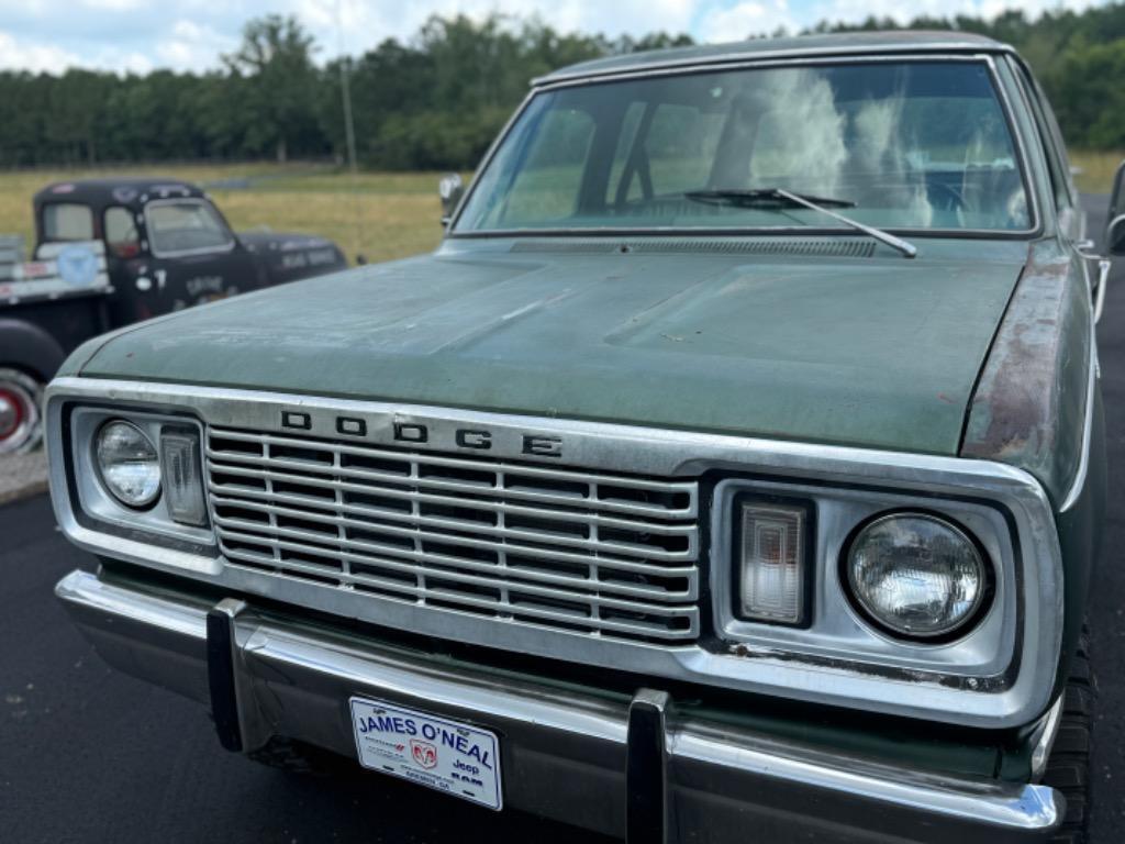 Dodge-Ram-Charger-100-rust-free-1977-2dr-9