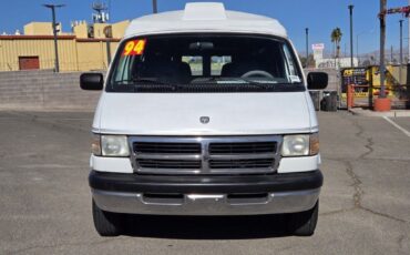 Dodge-Ram-Van-1994-4