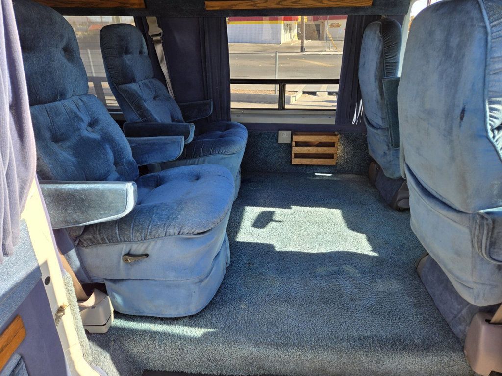Dodge-Ram-Van-1994-9