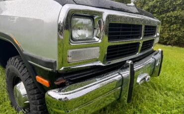 Dodge-Ram-d350-diesel-1991-black-5