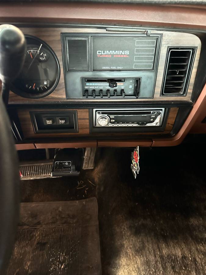 Dodge-Ram-d350-diesel-1992-black-8