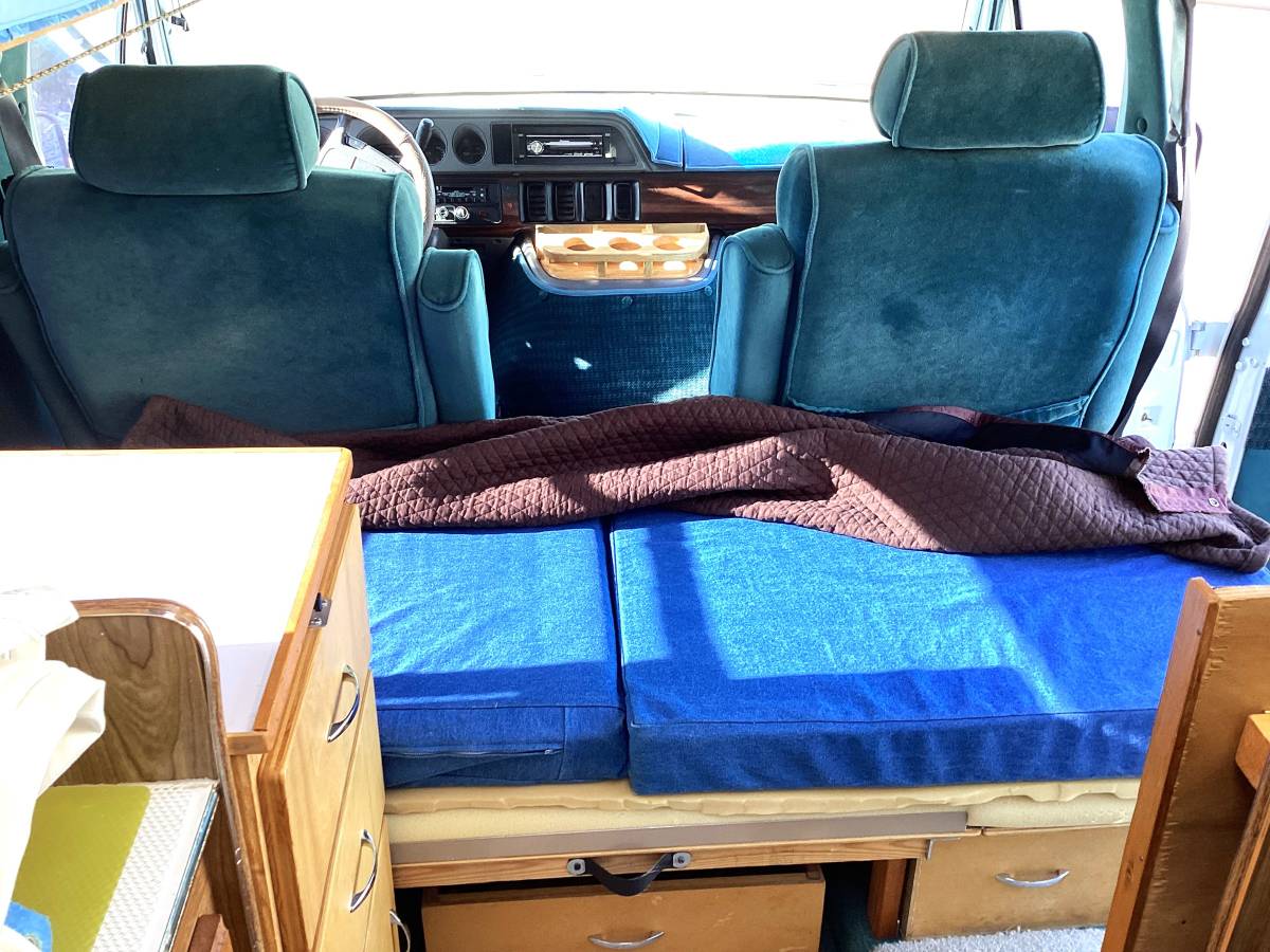 Dodge-Ram-van-2500-1995-5