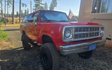 Dodge-Ramcharger-1979-SUV-2