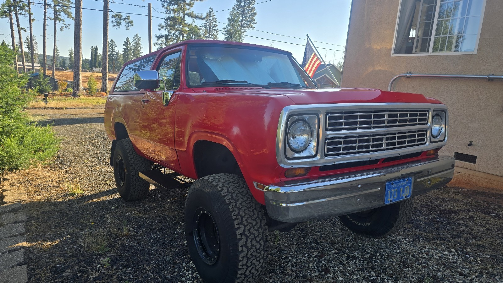 Dodge-Ramcharger-1979-SUV-2