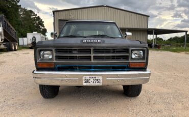 Dodge-Ramcharger-1986-SUV-1