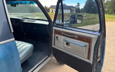 Dodge-Ramcharger-1986-SUV-11