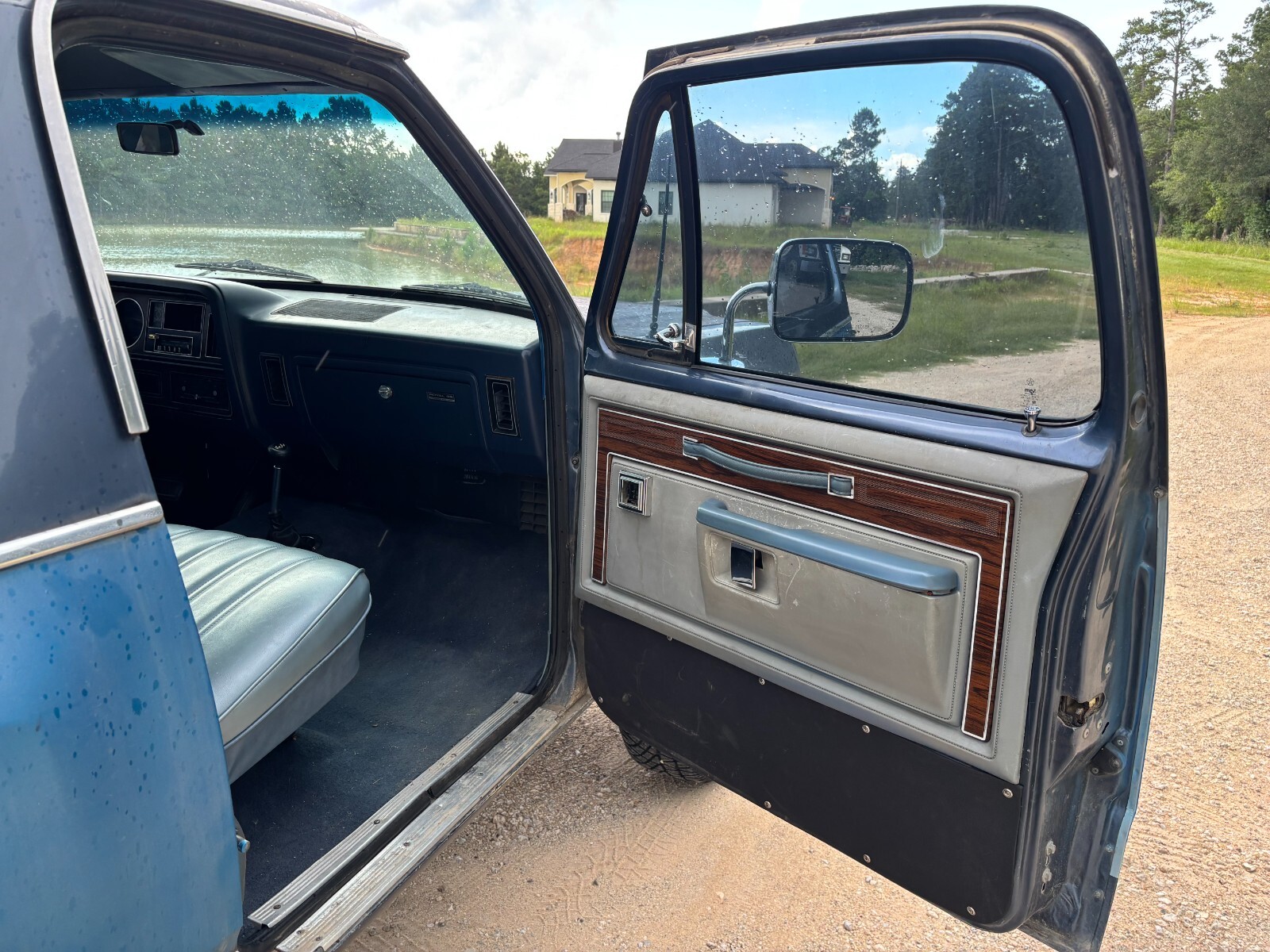 Dodge-Ramcharger-1986-SUV-11