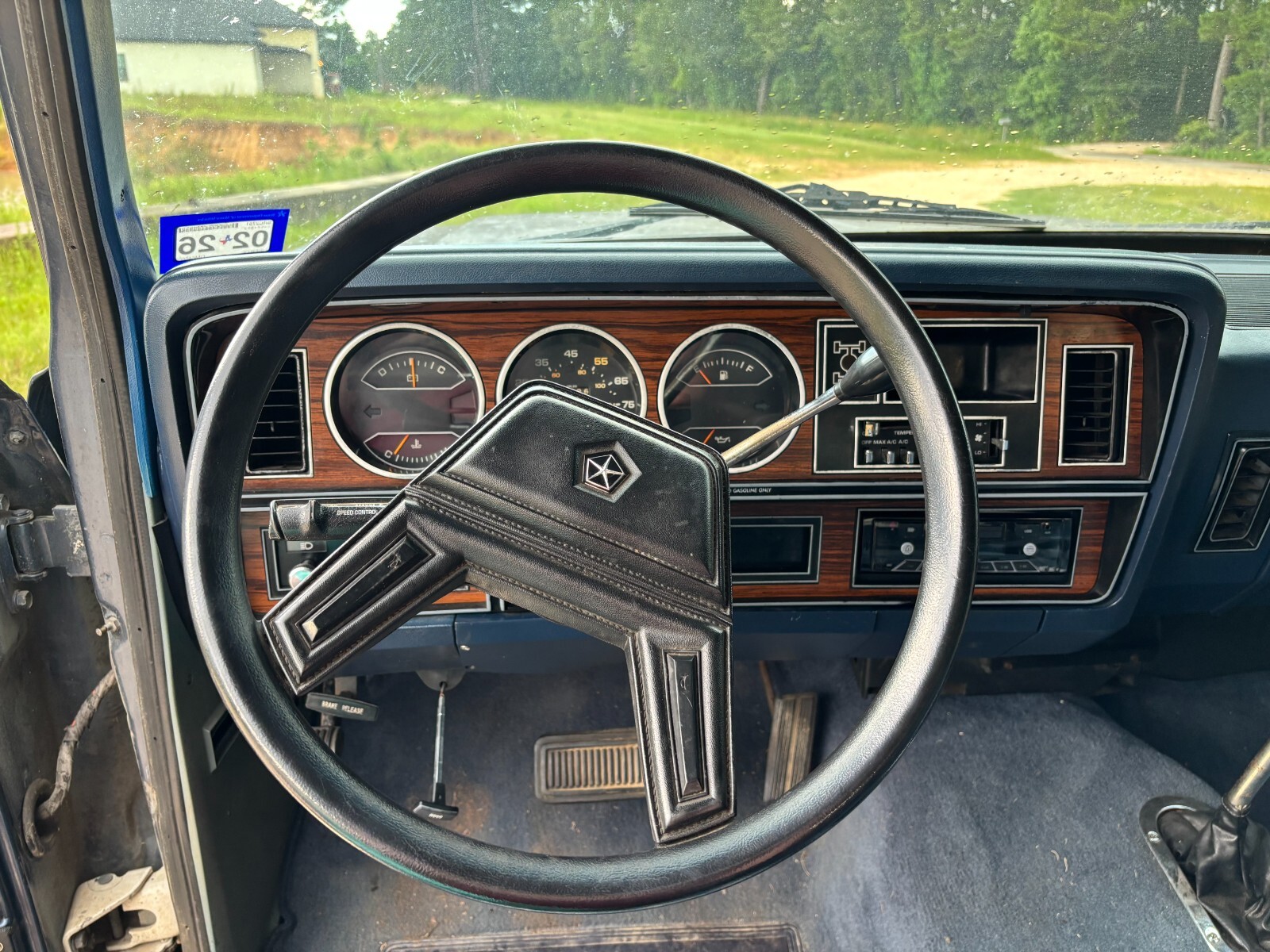Dodge-Ramcharger-1986-SUV-8