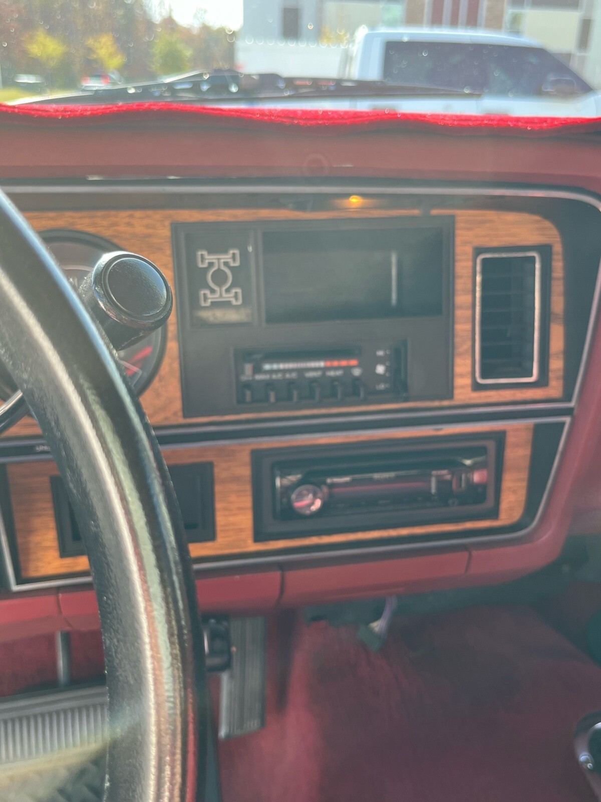 Dodge-Ramcharger-1987-12