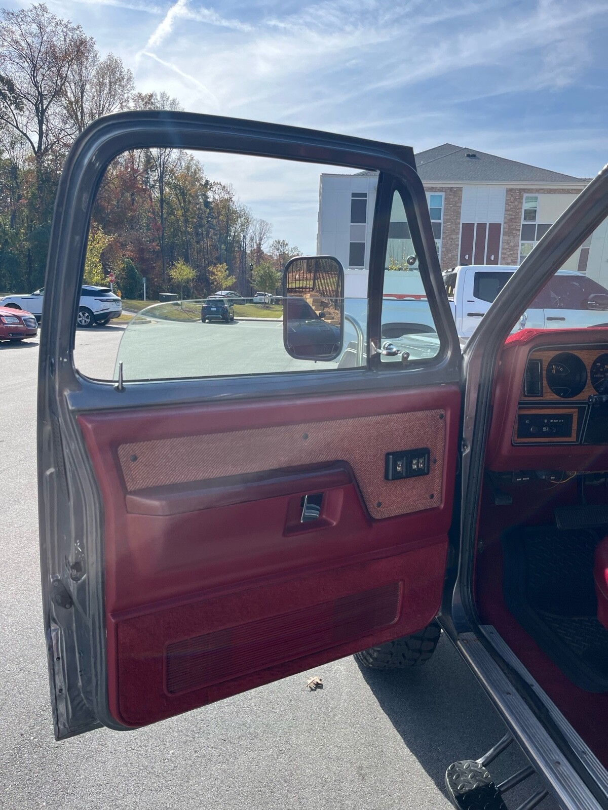 Dodge-Ramcharger-1987-19