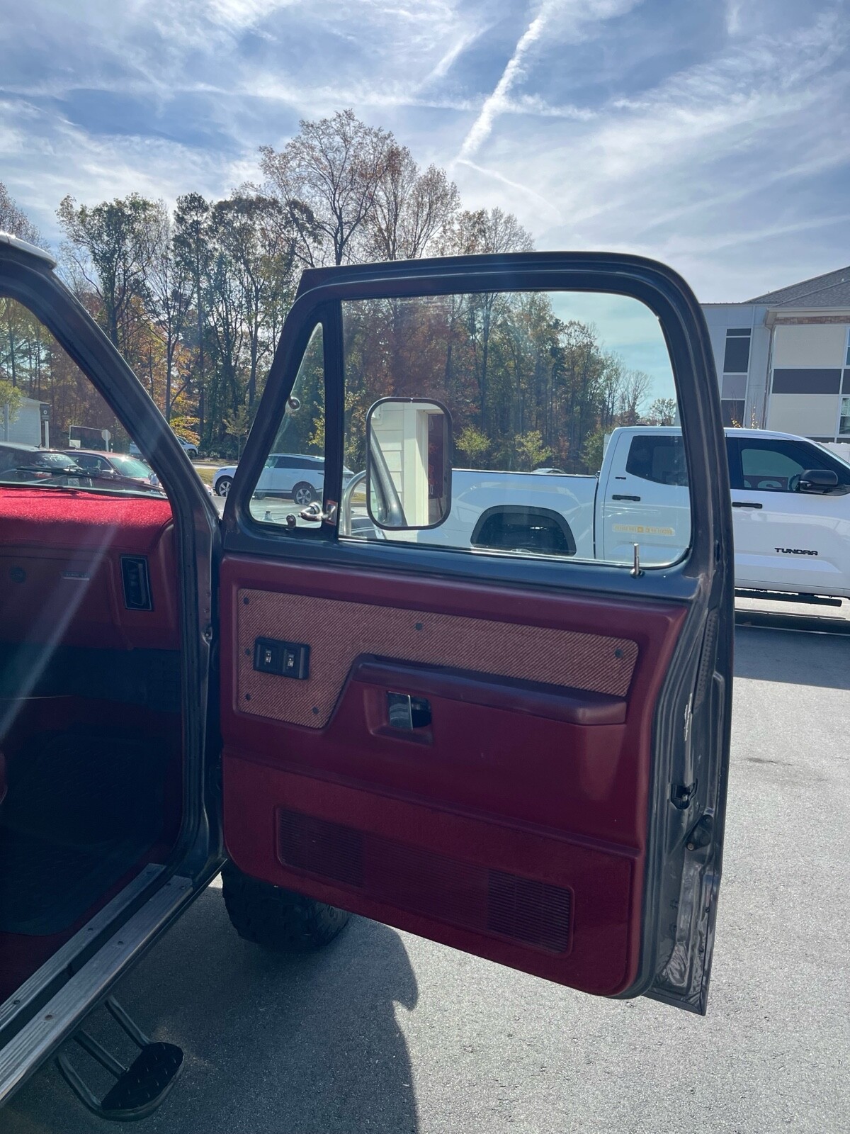 Dodge-Ramcharger-1987-21