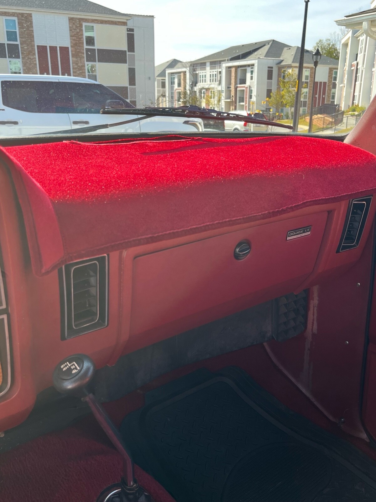 Dodge-Ramcharger-1987-3