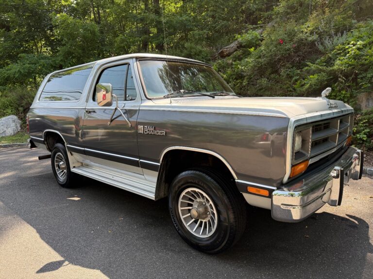 Dodge Ramcharger 1987 SUV