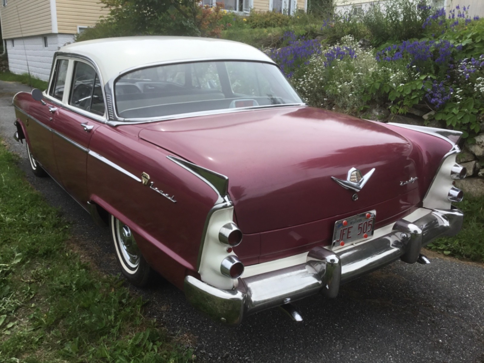 Dodge-Royal-1955-Sedan-1