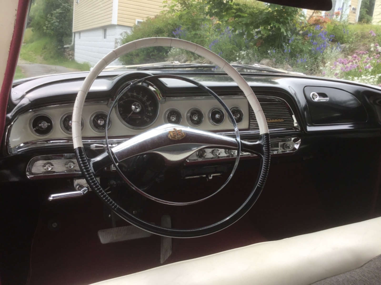 Dodge-Royal-1955-Sedan-5
