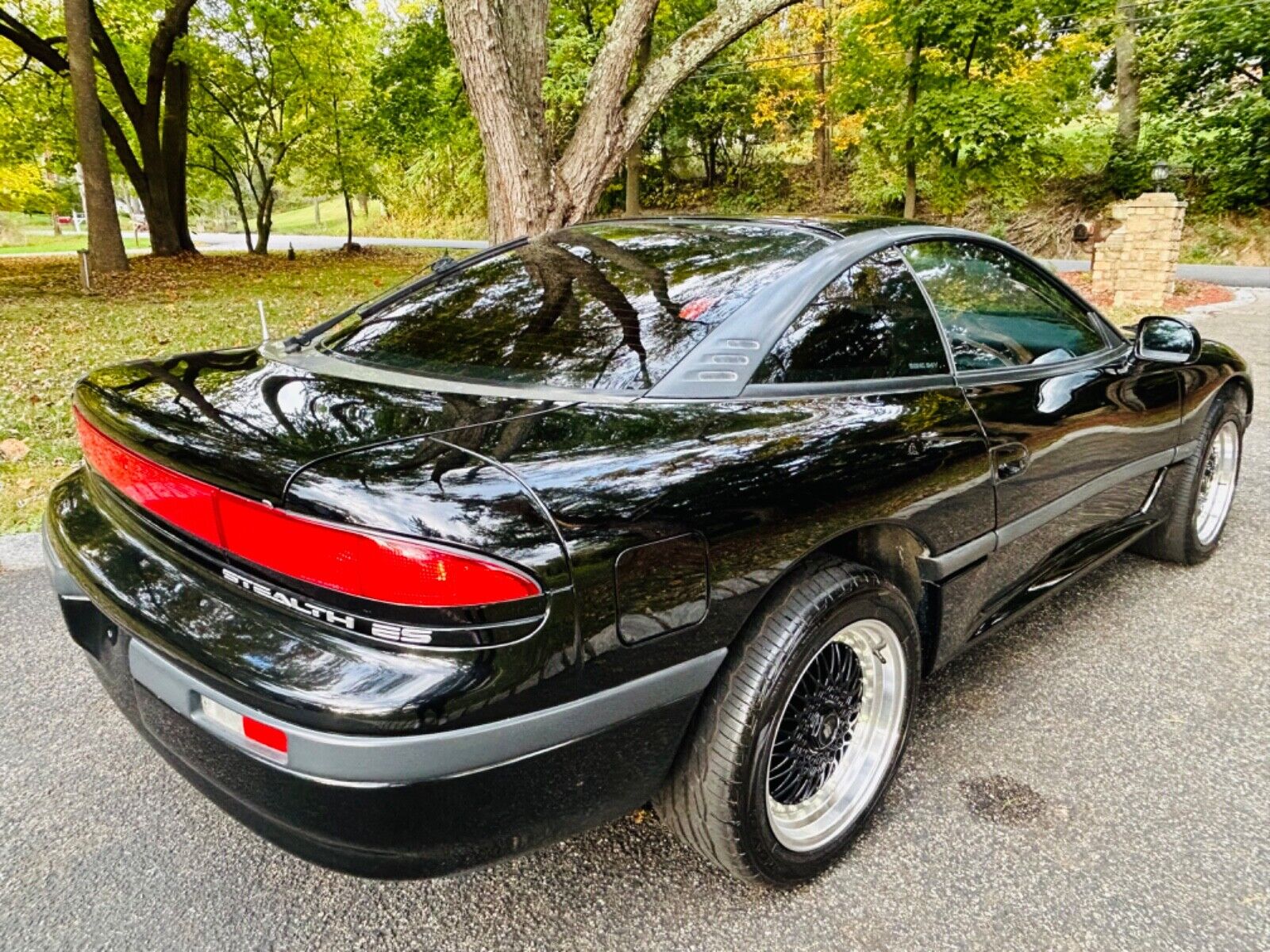 Dodge-Stealth-1991-Coupe-15