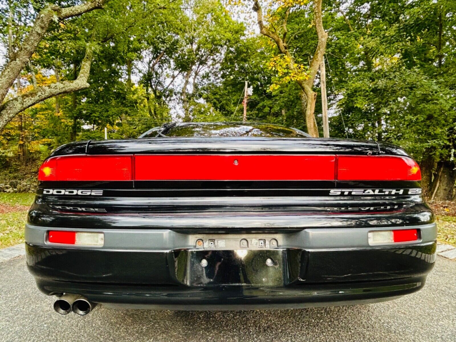 Dodge-Stealth-1991-Coupe-16