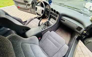 Dodge-Stealth-1991-Coupe-32