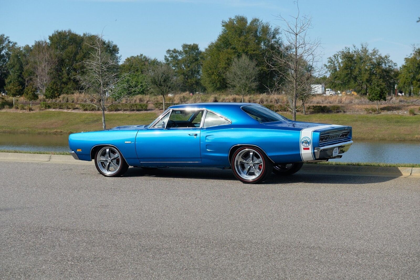 Dodge-Super-Bee-1969-2-Door-26