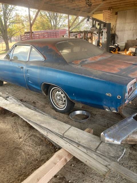 Dodge-Super-bee-1968-blue-2