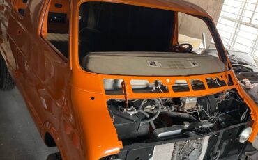 Dodge-Van-1977-11