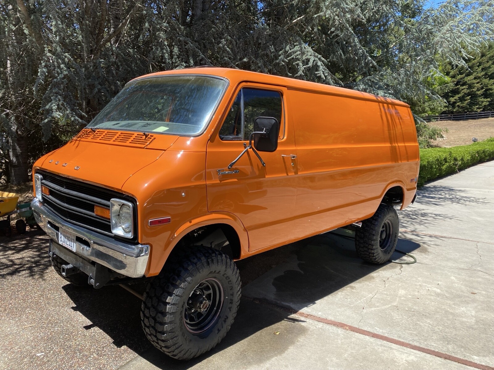 Dodge-Van-1977
