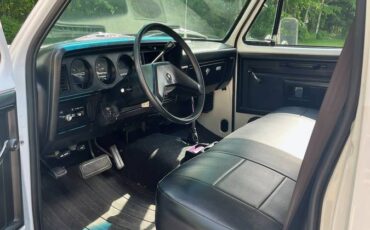 Dodge-W150-1986-white-10