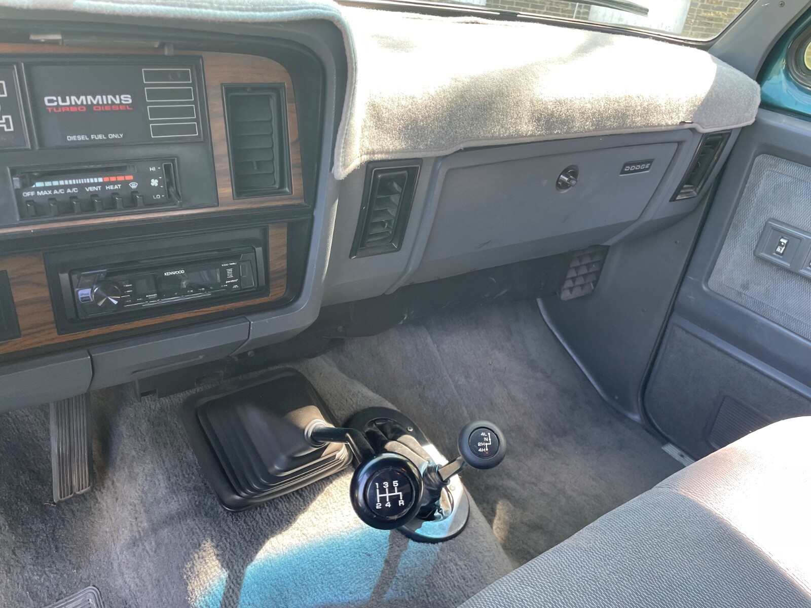 Dodge-W250-1993-Pickup-Truck-14