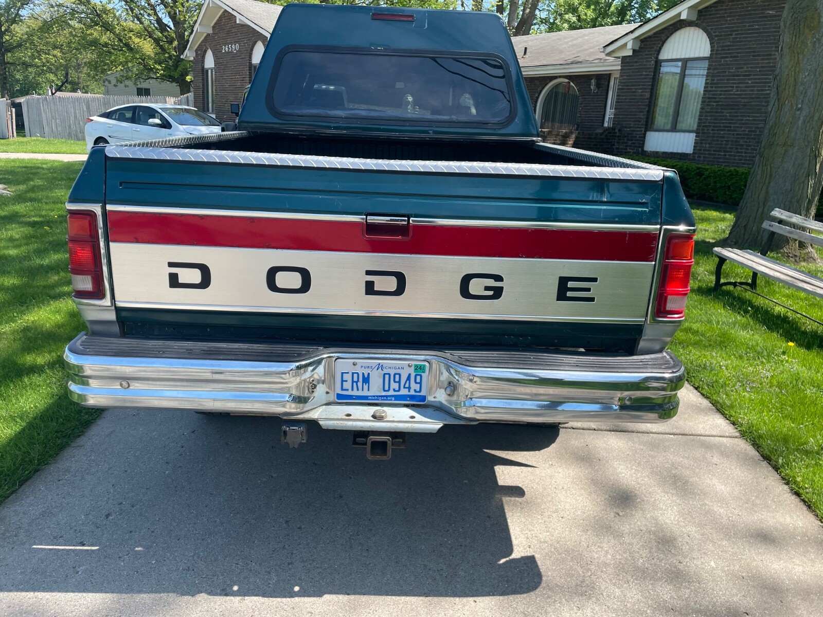 Dodge-W250-1993-Pickup-Truck-3