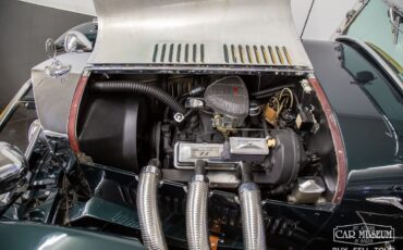 Excalibur-SSK-1966-Roadster-11
