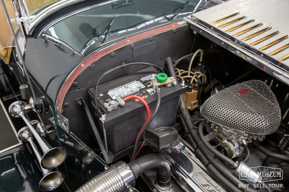 Excalibur-SSK-1966-Roadster-27
