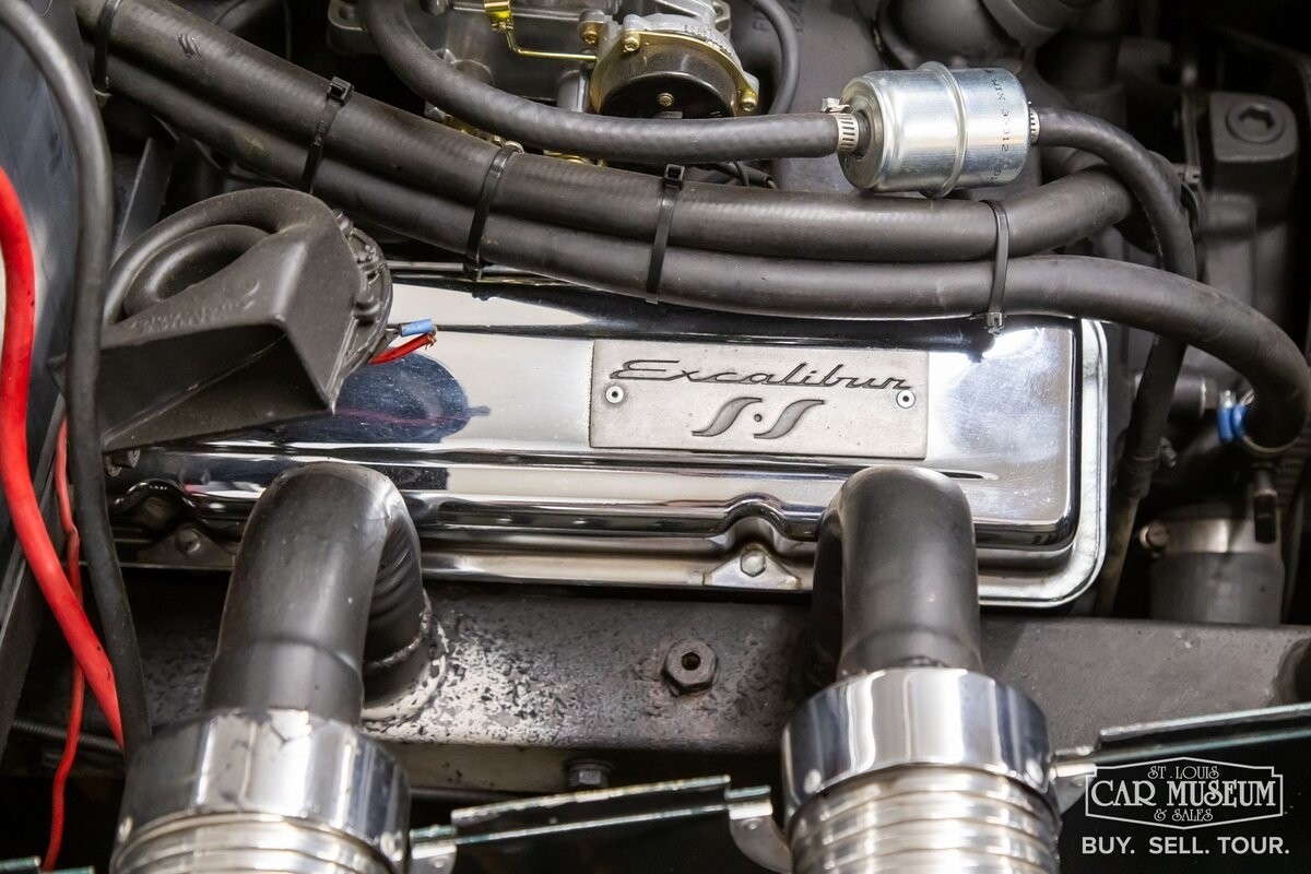 Excalibur-SSK-1966-Roadster-30